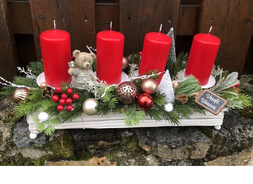 Adventní svícen na stůl podlouhlý